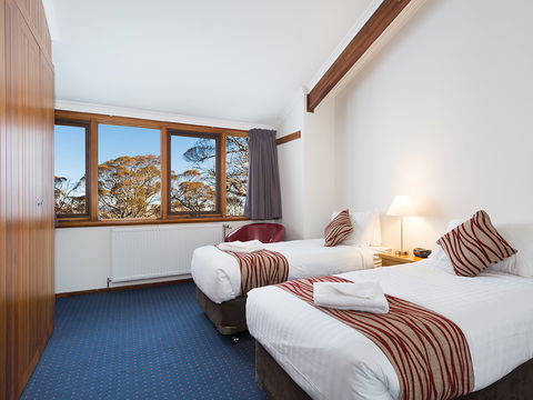 Valhalla Perisher - Holiday Adelaide 4