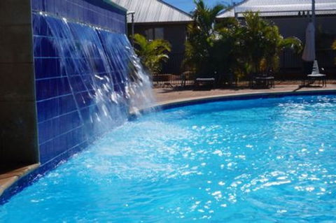 WA HomeStay - Holiday Adelaide 8