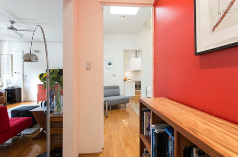 Boutique Apartment Redfern - Holiday Adelaide 5