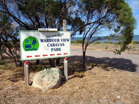 Cowell Harbor View Caravan Park - Holiday Adelaide 0