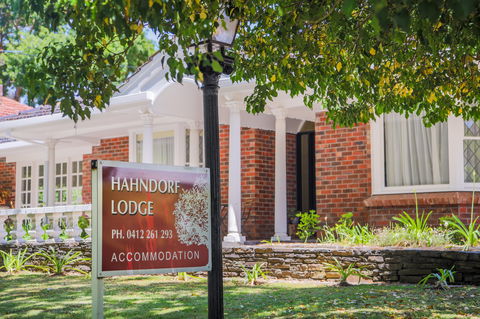 HAHNDORF LODGE - Holiday Adelaide 3