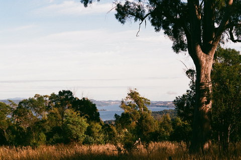 Hilltop Barn At Swan Bay - Holiday Adelaide 0