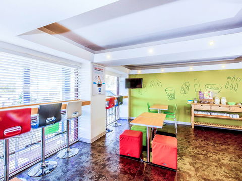 Ibis Budget Campbelltown - Holiday Adelaide 1
