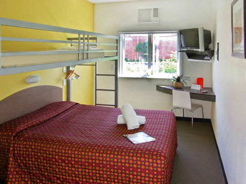 Ibis Budget - Perth Airport - Holiday Adelaide 1