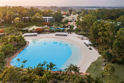 InterContinental Sanctuary Cove Resort - Holiday Adelaide 1