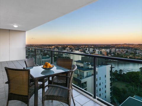 IStay River City Brisbane - Holiday Adelaide 0