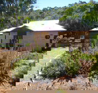 Jalbrook  Estate-  CottagesAlpacasGallery  Function Centre - Holiday Adelaide