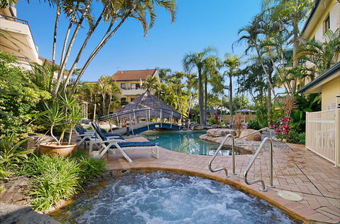 Noosa International Resort - Holiday Adelaide 0