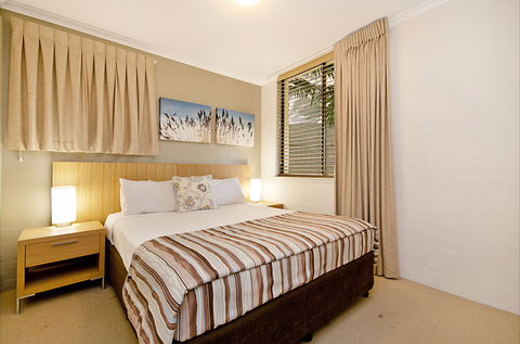 Noosa International Resort - Holiday Adelaide 2