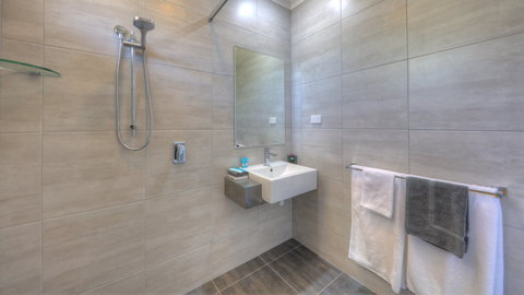 Paruna Motel - Holiday Adelaide 4