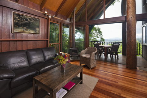 Rose Gums Wilderness Retreat - Holiday Adelaide 1