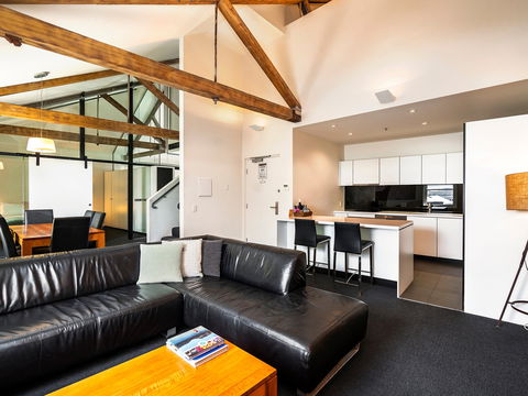 Sullivans Cove Apartments - Gibsons Mill - Holiday Adelaide 6