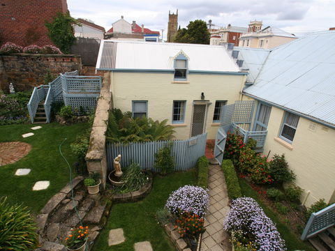 The Lodge On Elizabeth - Holiday Adelaide 1