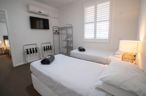 The Platypus Accommodation And Cafe - Holiday Adelaide 4