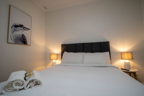 The Platypus Accommodation And Cafe - Holiday Adelaide 6