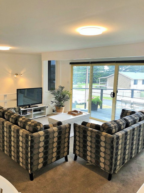 3 Madsen - Holiday Adelaide 2