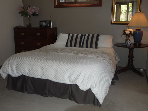 Apartments On-The-Park: Studio 35 - Holiday Adelaide 1