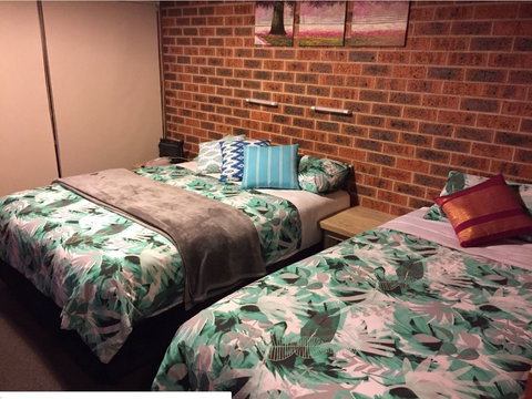 Colonial Motel - Holiday Adelaide 1