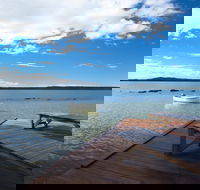 Eumarella Shores Noosa Lake Retreat - Holiday Adelaide