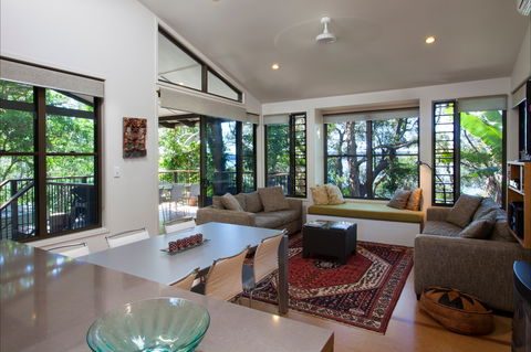 Eumarella Shores Noosa Lake Retreat - Holiday Adelaide 2