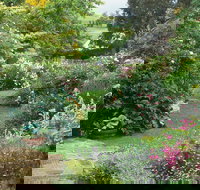 Hamilton's Cottage Collection and Country Gardens - Georges Cottage - Holiday Adelaide