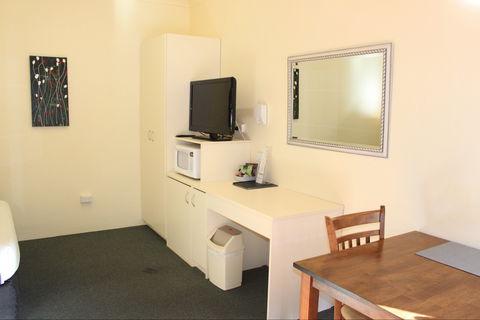 Inverell Motel - Holiday Adelaide 1