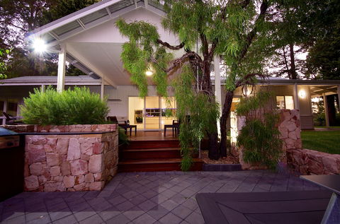 Marri House - Holiday Adelaide 0