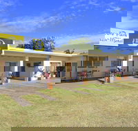 Moore Park Beach Motel