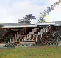 Old Whisloca Cottage - Holiday Adelaide