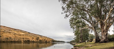 Page Drive Blanchetown  -River Shack Rentals - Holiday Adelaide 2