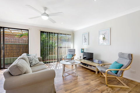 Shearwater At Shoal Bay Cottage One - Dogs Welcome! - Holiday Adelaide 0