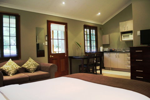 Sunshine Valley Cottages - Holiday Adelaide 1