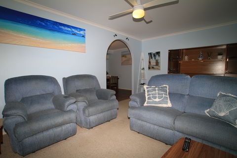 Surfway Holiday Retreat - Holiday Adelaide 2