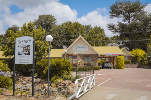 The Lodge By Haus - Holiday Adelaide 1