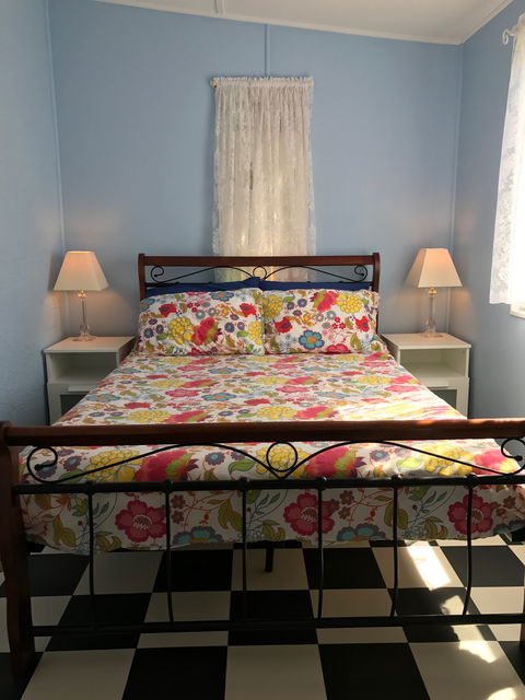 The Cottage At Kirbys Beach Berrara - Holiday Adelaide 1
