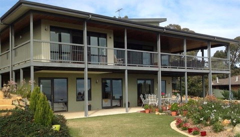 Tibooburra Bed & Breakfast Kalamunda - Holiday Adelaide 0