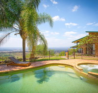 Aquila - Holiday Adelaide