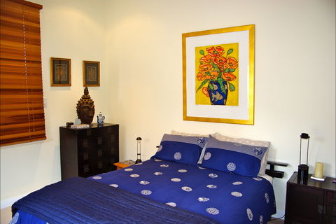 At Eleven, La Petite Maison - Holiday Adelaide 2