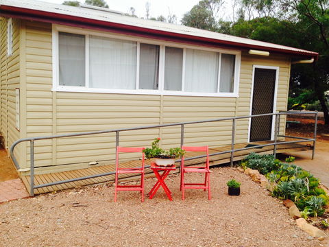 Carrieton Caravan Park - Holiday Adelaide 2
