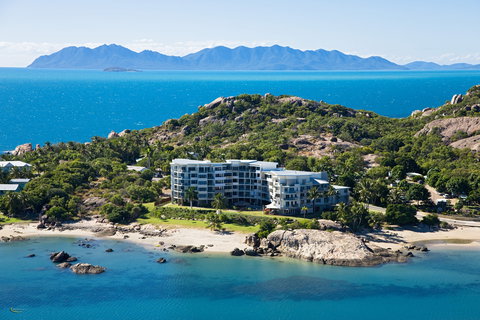 Coral Cove Apartments - Holiday Adelaide 0