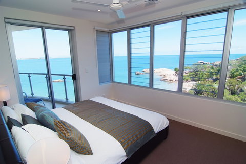 Coral Cove Apartments - Holiday Adelaide 2