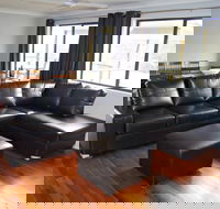 Ewetopia Farm - Holiday Adelaide