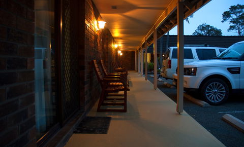 Karuah Motor Inn - Holiday Adelaide 2