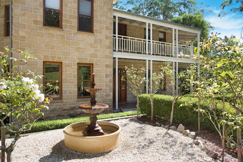 Le Chateau - Holiday Adelaide 0