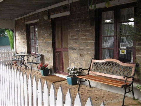 Morse Cottage - Holiday Adelaide 1