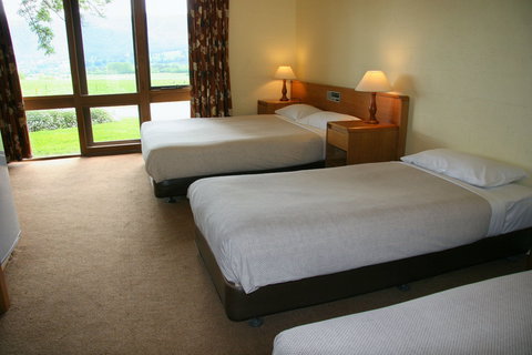 Mountain Creek Motel Bar And Restaurant - Holiday Adelaide 2