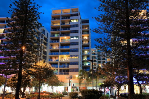 Pacific Beach Resort - Holiday Adelaide 1