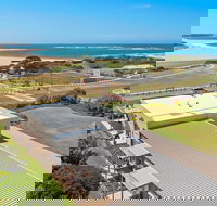 Peterborough House  Motel - Holiday Adelaide