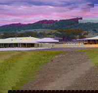 The Hill Paddock - Holiday Adelaide