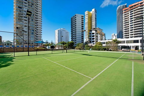 ULTIQA Beach Haven On Broadbeach - Holiday Adelaide 1